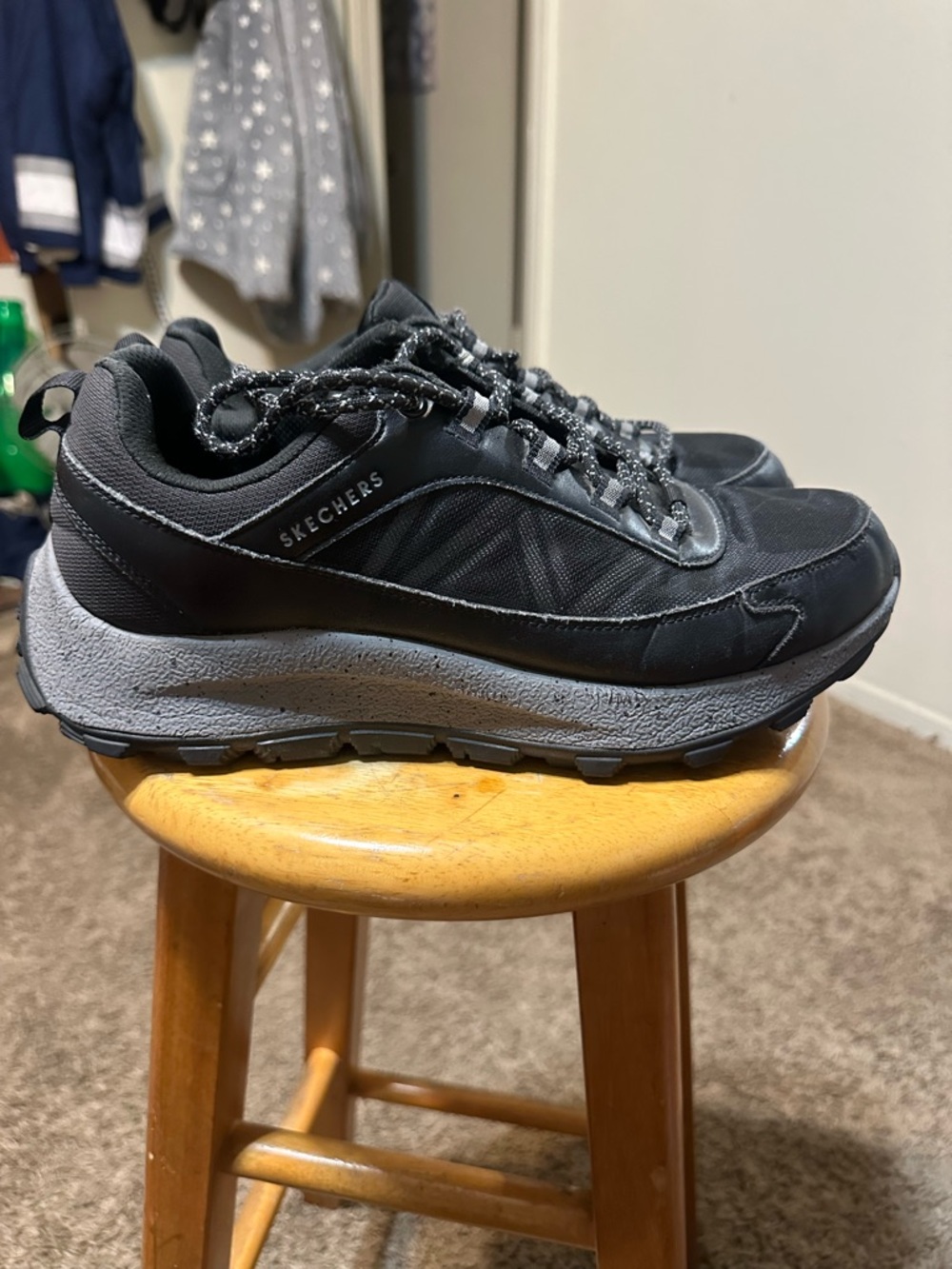 Vintage Skeches Urbex “triple black” 00s size 10